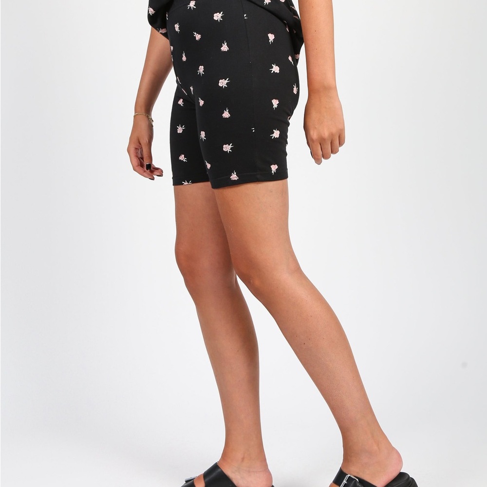 Birds Papaya x Brunette the Label “ROSE GARDEN" Bike Short - size S/M